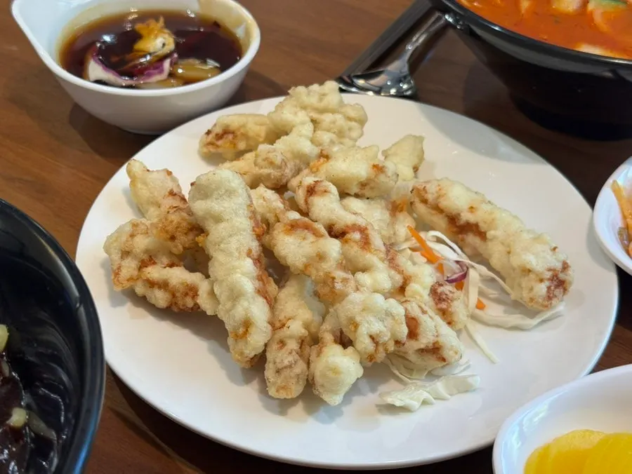 Crispy-battered mini tangsuyuk