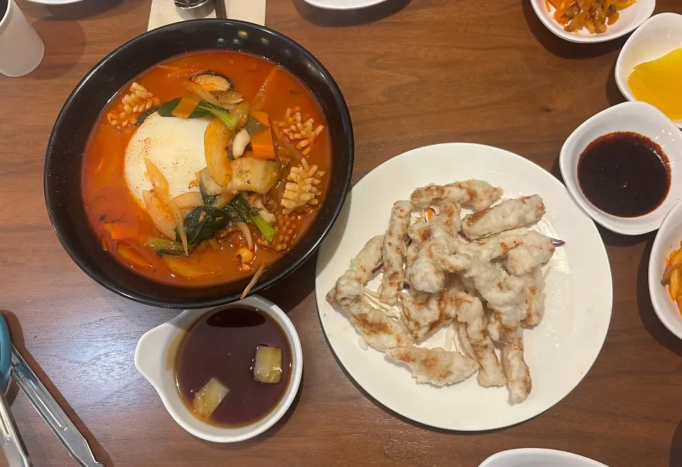 제로콜라를 곁들인 야식 테이블