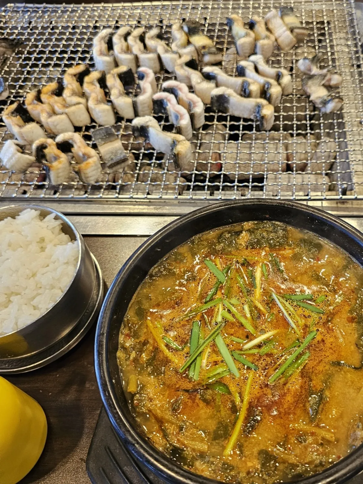 유일장어 장어구이 상차림