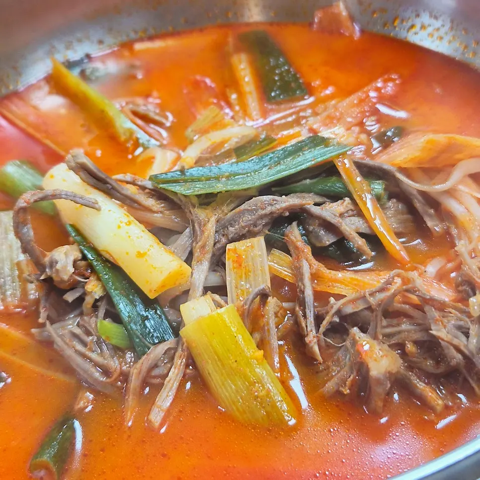 Yukbanjang's red yukgaejang simmered in ox-bone broth