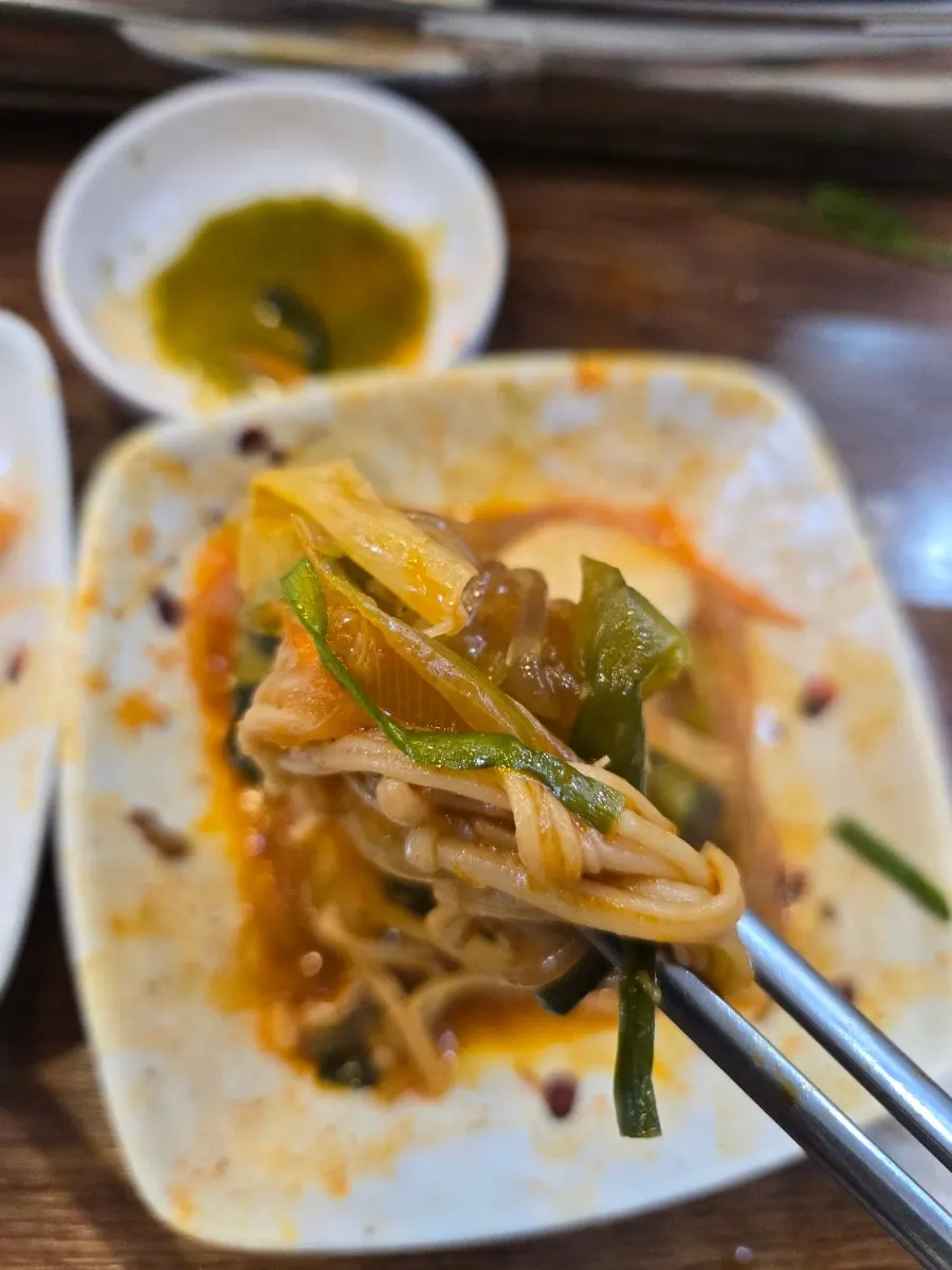 Noodle add-in added to the braised short rib sauce