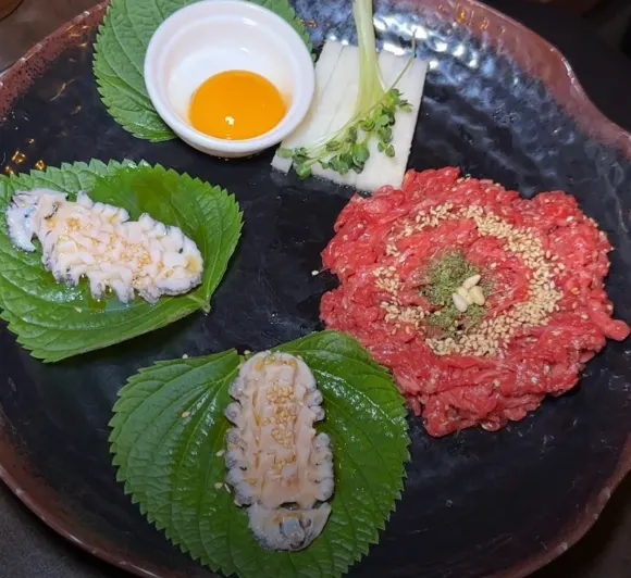 다음에 먹어볼 전복 육회 메뉴 사진