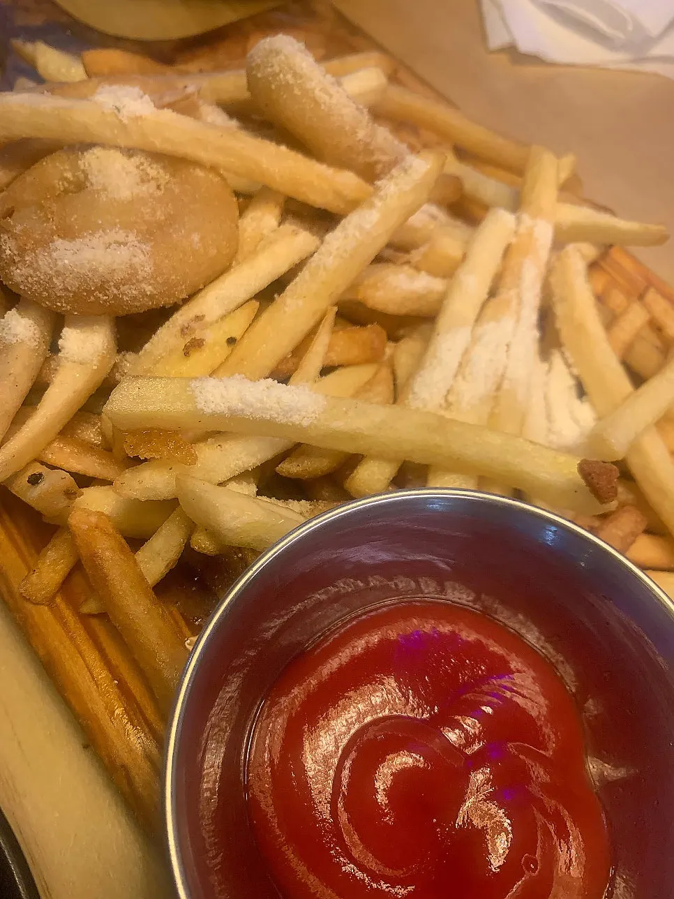A generous plate of french fries