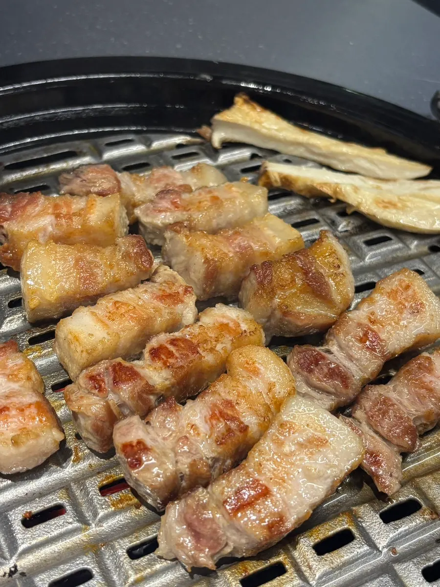 육쯥 기본 상차림 반찬 접시