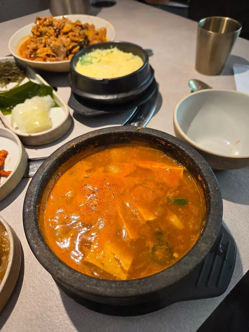 Cheonggukjang stone pot stew with clams