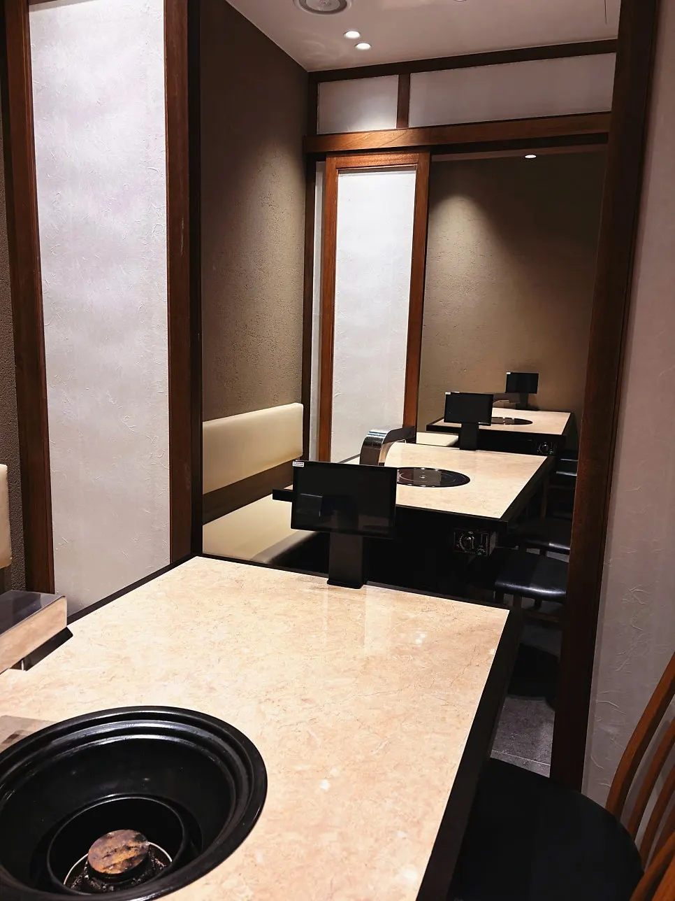 Interior of Yukmong Bangi Direct Branch, which uses every floor of the building