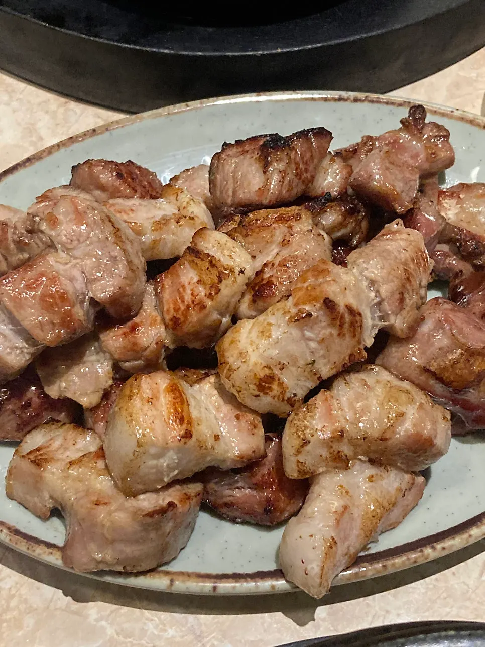 Tiga bahagian daging galbi samgyeop, tongmoksal dan galmaegisal