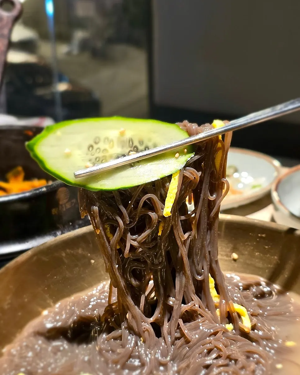 Cold noodles eaten alongside the meat