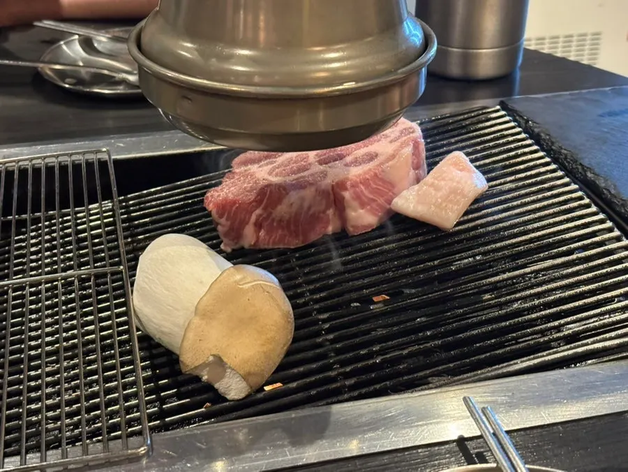 교차숙성 프라임 등급 돼지고기 생고기