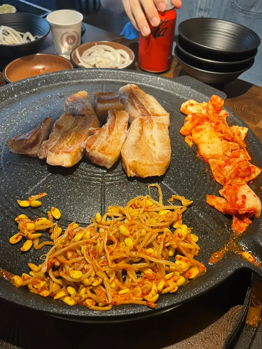 Thick pork belly grilled to golden brown