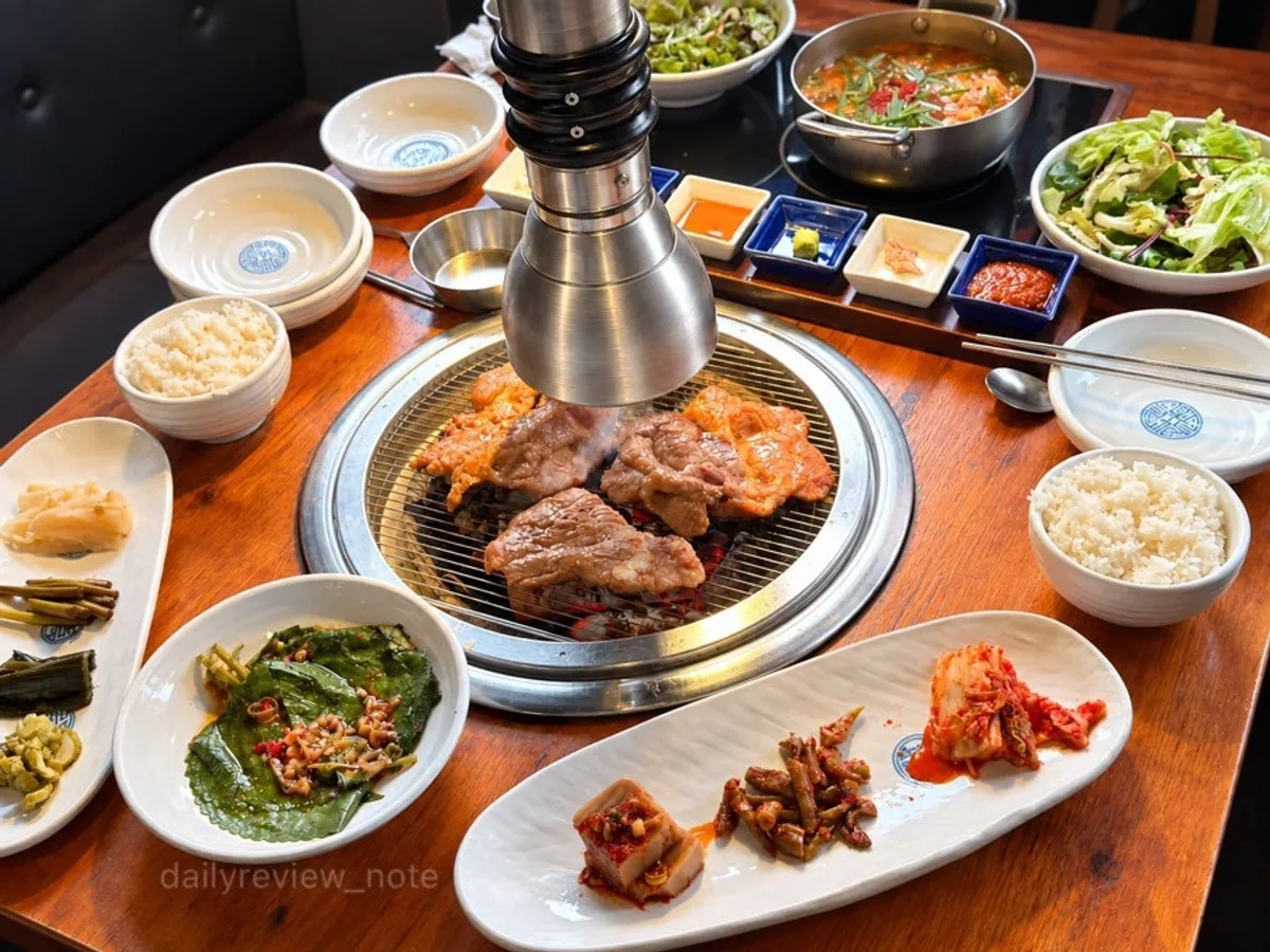 육통령 교대직영점 숯불에 구운 돼지갈비