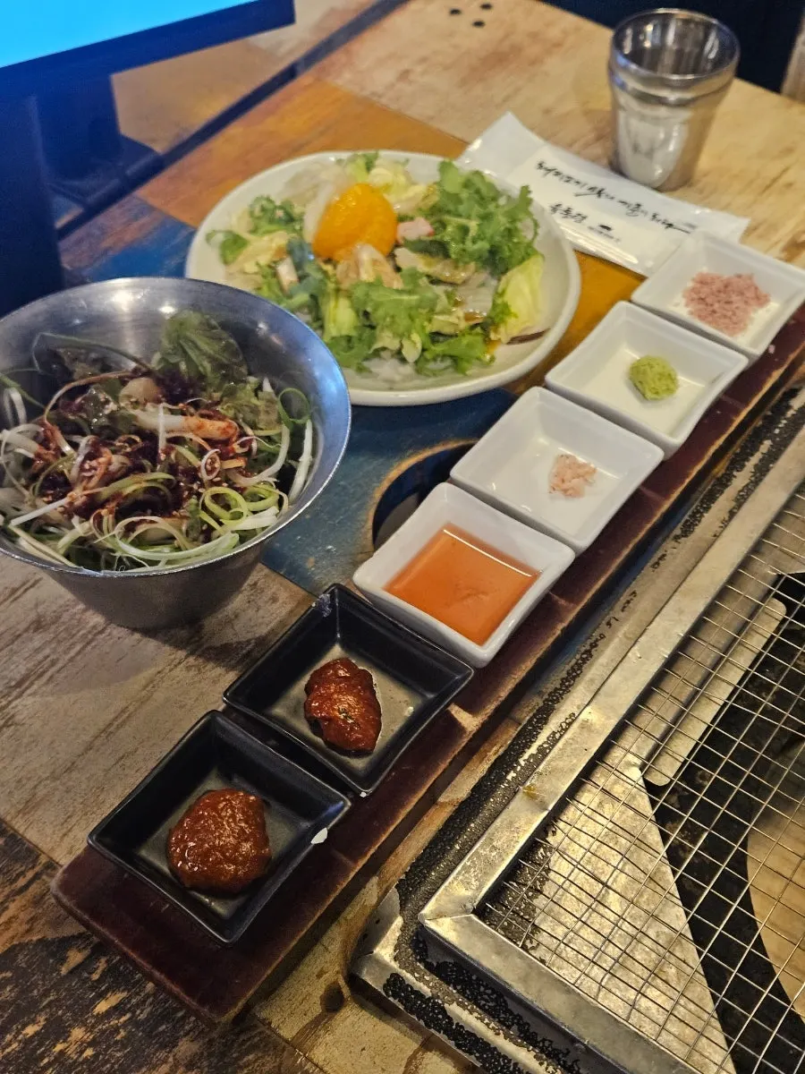Yuktongnyeong grilled yukgyeopsal tasted without sauce