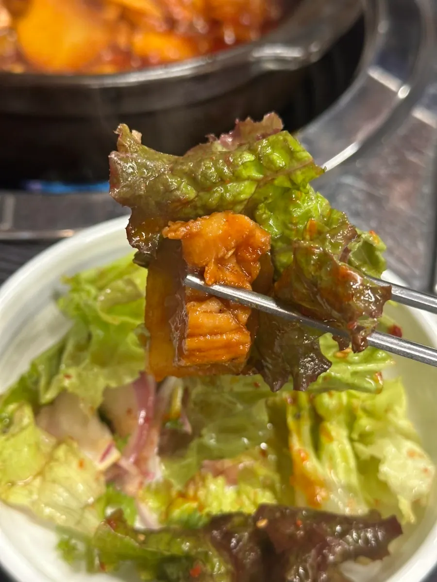 Close-up of stir-fried gopchang and daechang