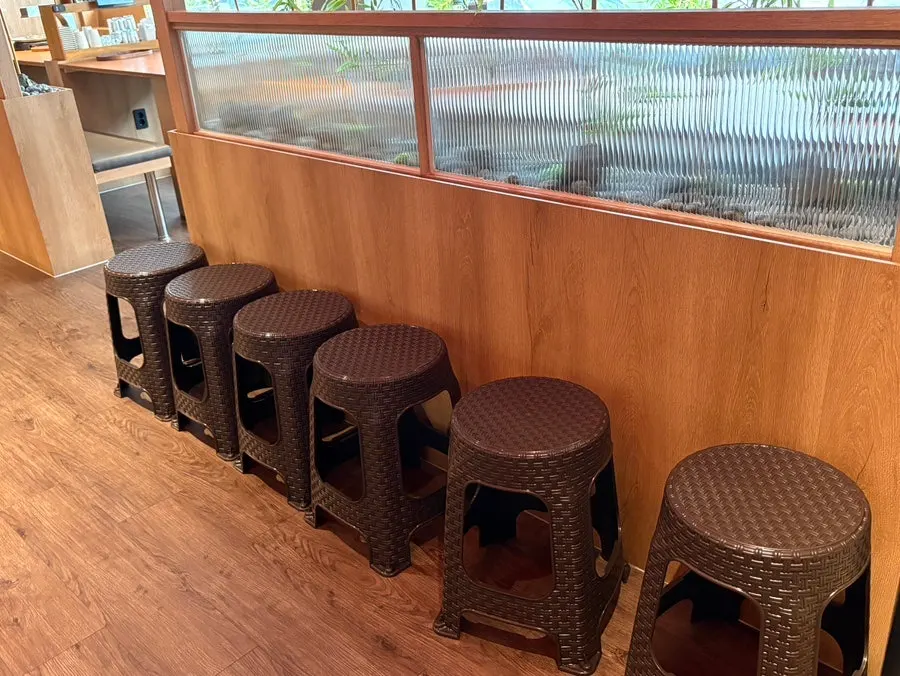Anmin Yullyang hall seating with plants
