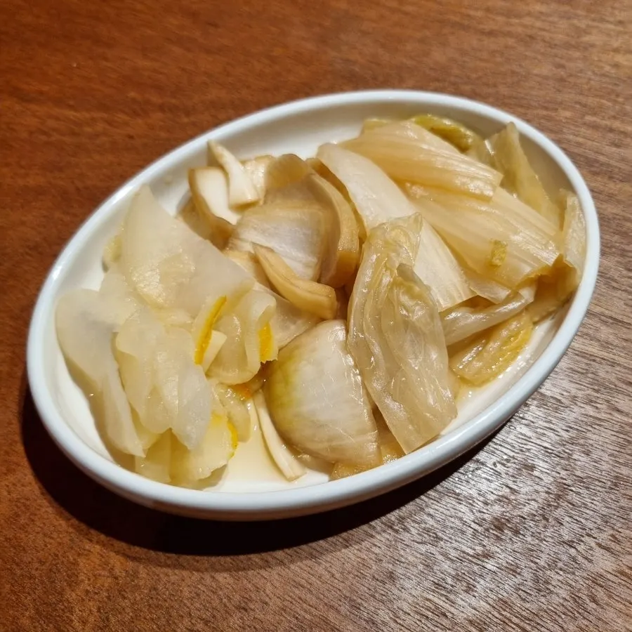 치즈퐁듀 소스와 카레콩가루, 송화염, 쯔란