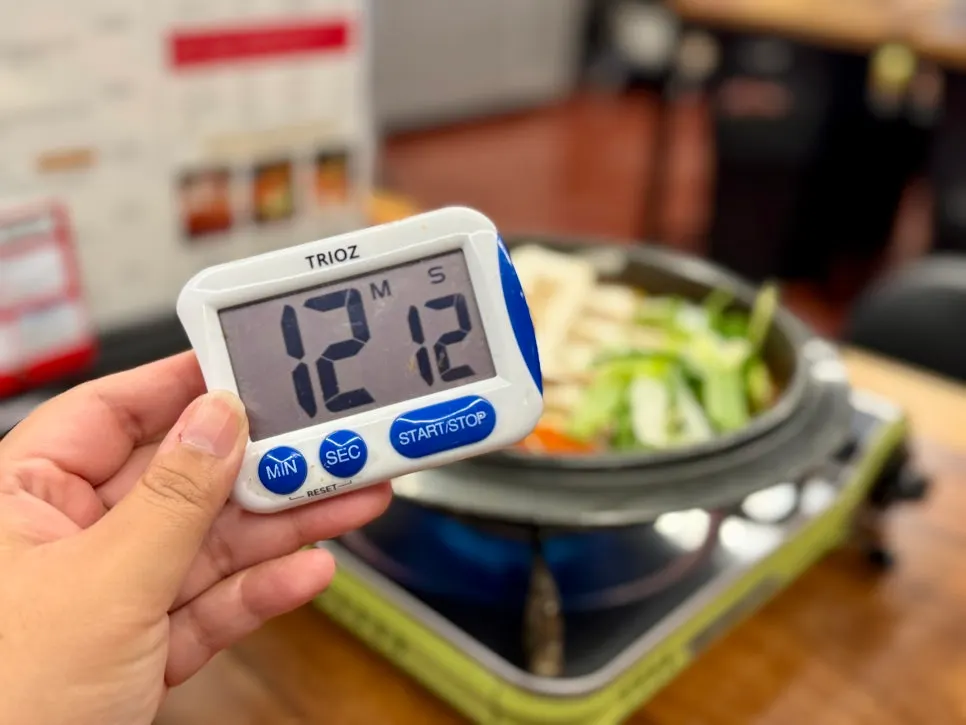 타이머 후 먹는 매운등갈비찜