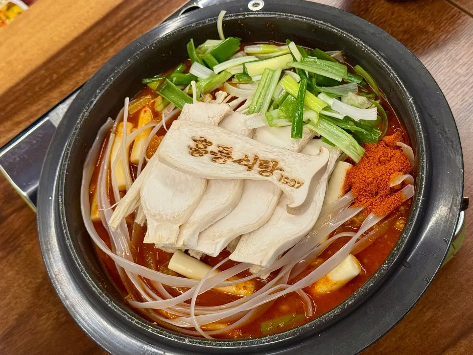 토요일 밤에도 웨이팅이 있는 식당