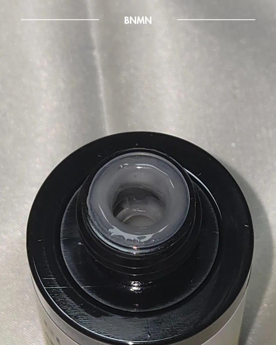 Residue on the ampoule bottle opening