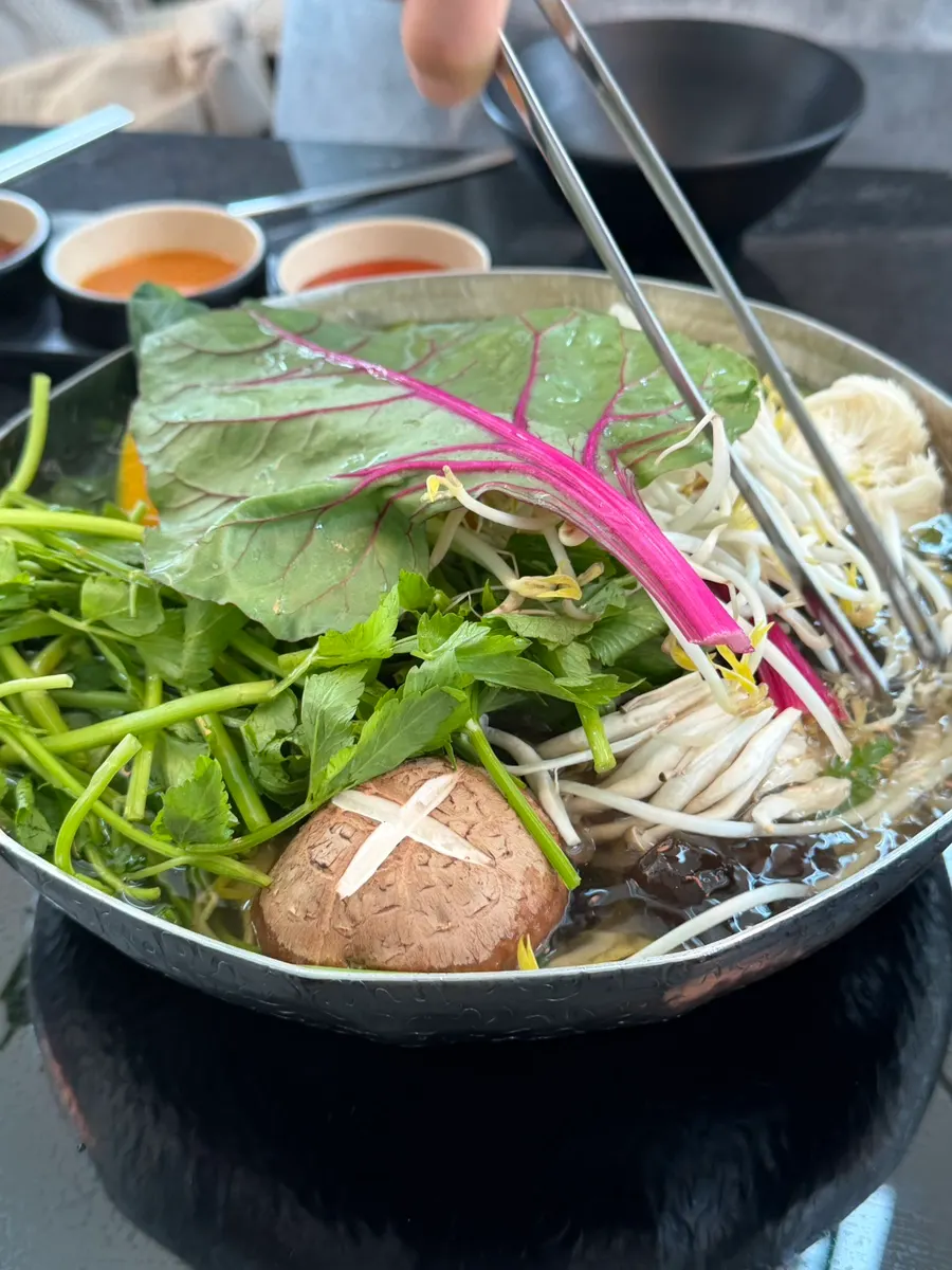 Shabu-shabu pot with all the vegetables added