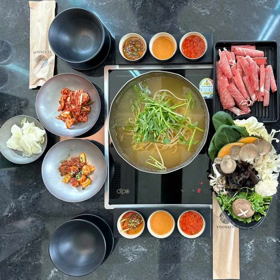 Cover image of visit info for Yunseul shabu-shabu at Seoul Station