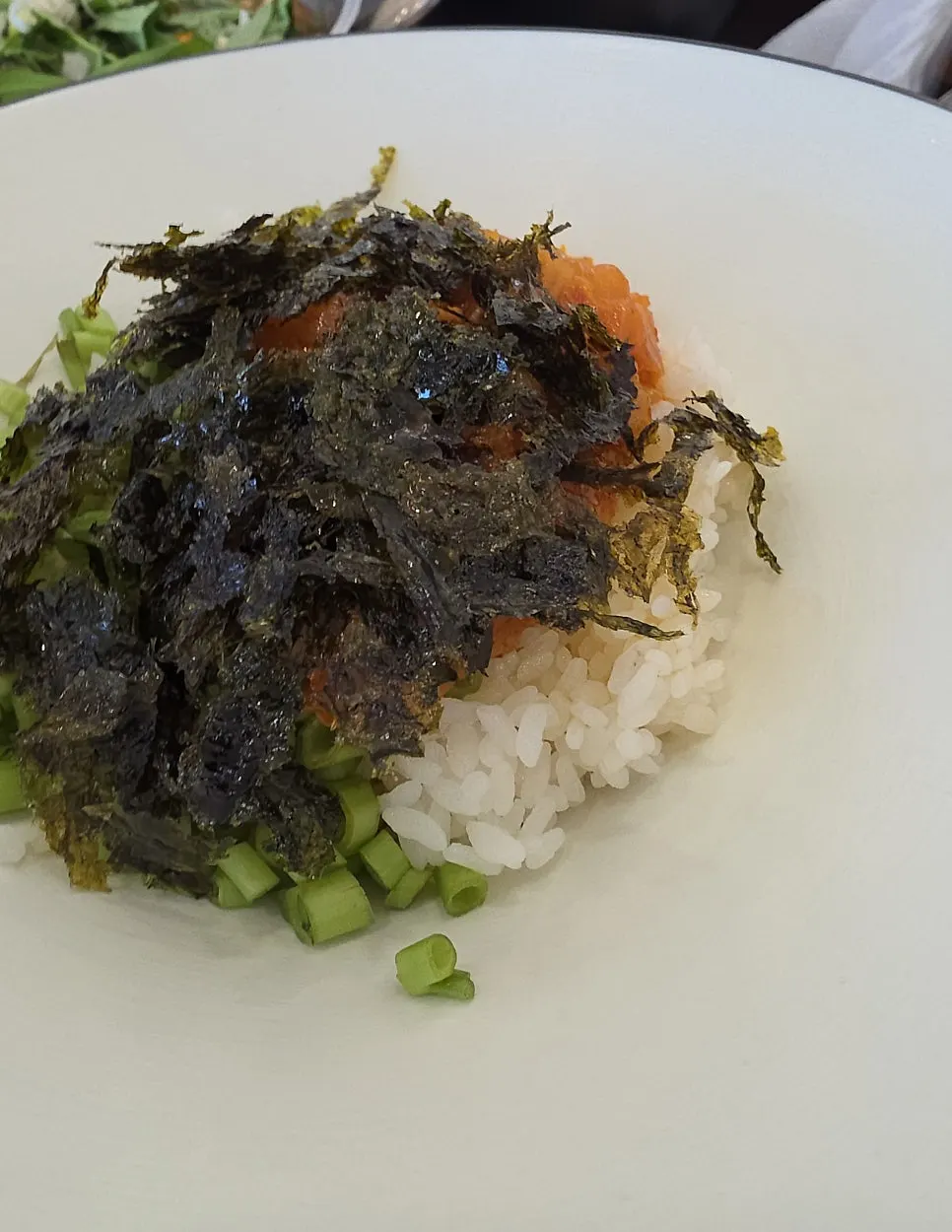 A finished pot of shabu-kalguksu fried rice