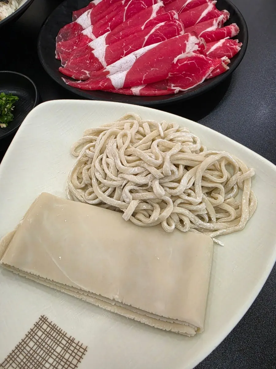 A bundle of regular kalguksu noodles