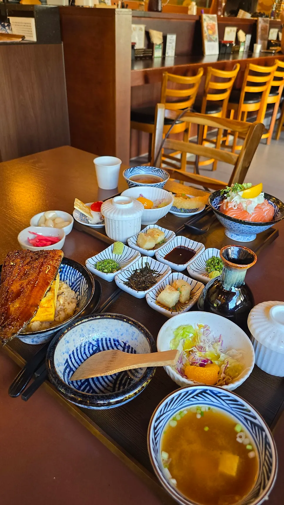Jumbo Unaju topped with a large piece of eel