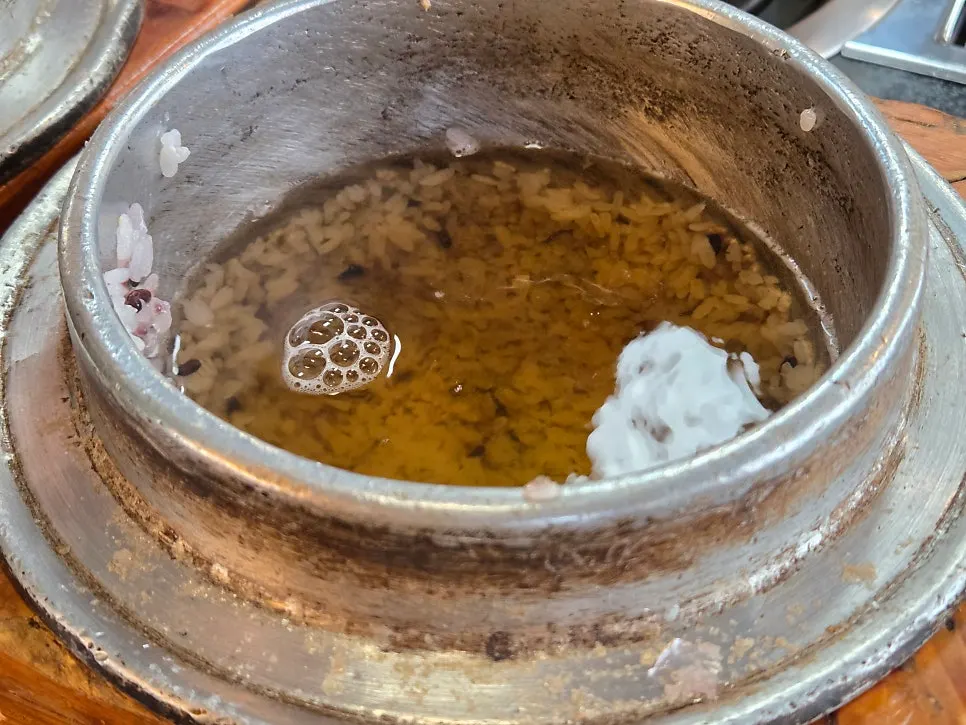 Aged-kimchi pickle side dish at Jeonju House