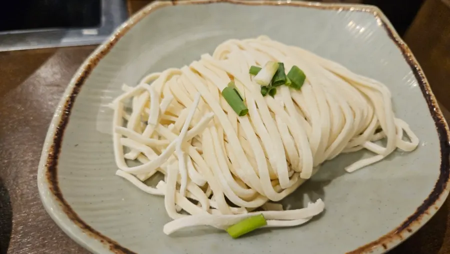 King scallop served alongside the shabu-shabu