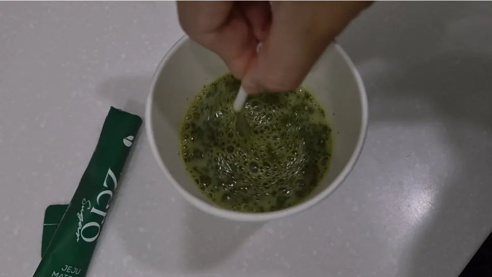 Jeju Matcha with 16 kcal per stick